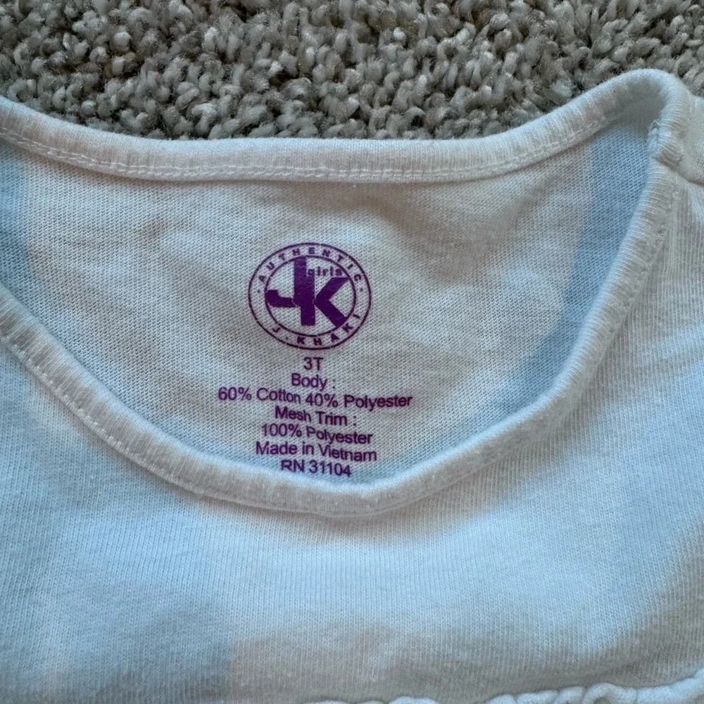 Girls Ruffle Long-Sleeve Shirt tee white casual shirt blouse – Size 3T